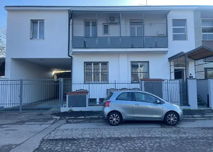 Roberta House 2 Szálloda *