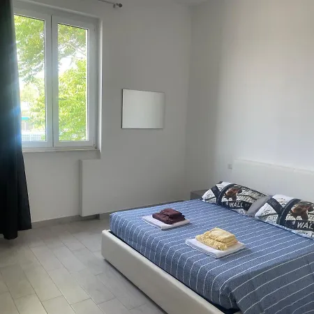Roberta House 2 로짜노
